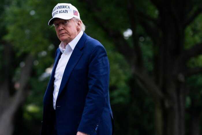 Президент США объявил о вероятном увеличении пошлин для Евросоюза из-за невыполнения договорённостей